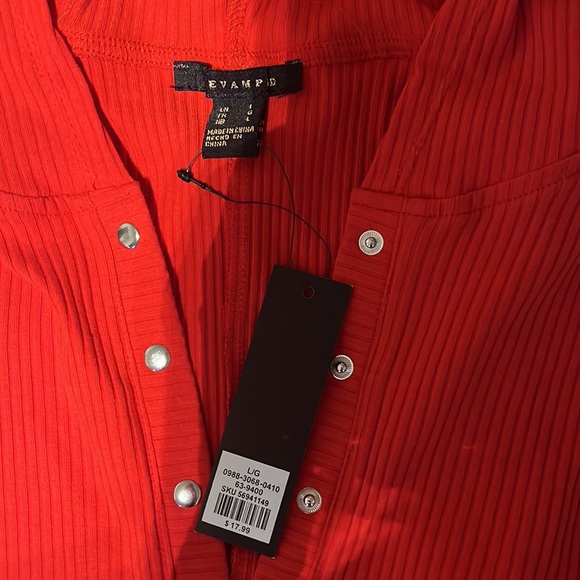 Ribbed bodysuit with hood - Picture 2 of 3